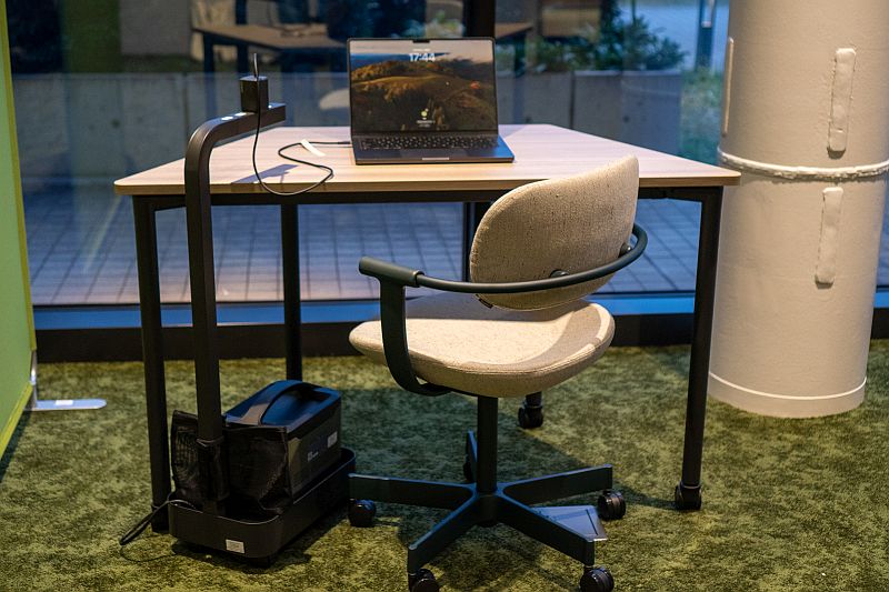 「Suupパシフィコ横浜ノース店」デスク回り